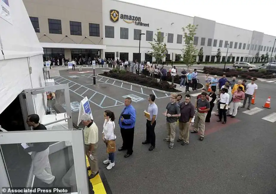 file per l amazon jobs day in new jersey