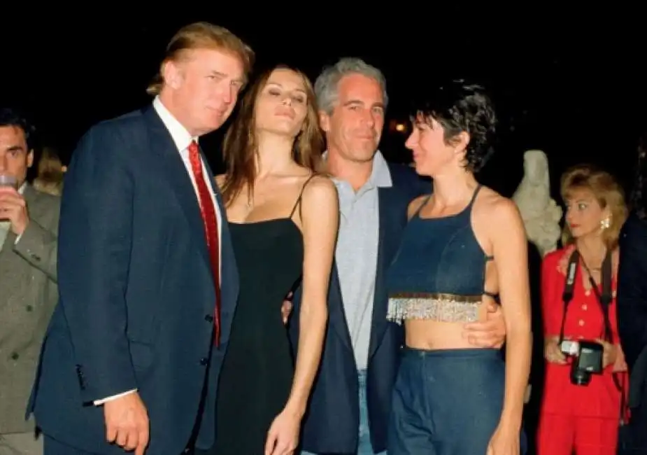 donald e melania trump, jeffrey epstein e ghislaine maxwell