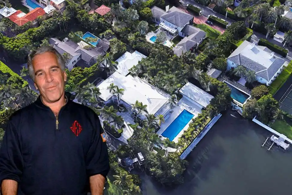 la casa di jeffrey epstein a palm beach-3