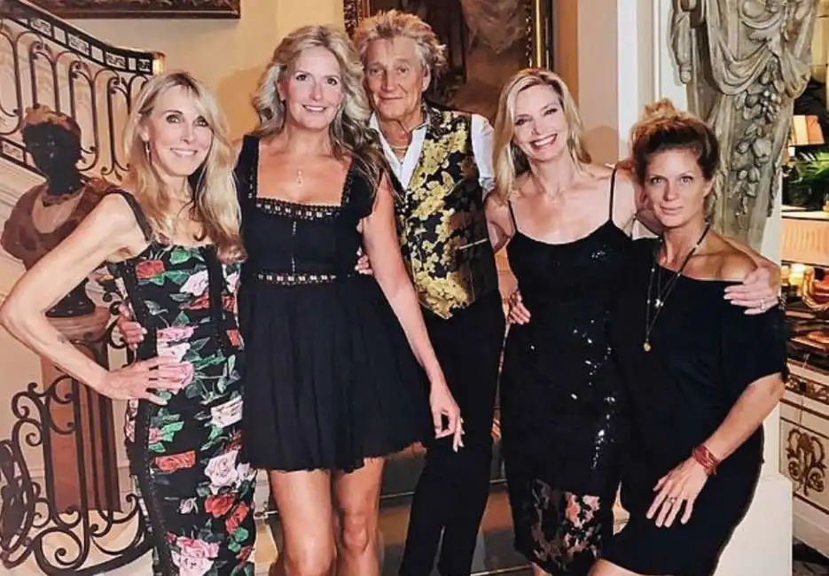 rod stewart, alana stewart, penny lancaster, kelly emberg e rachel hunter