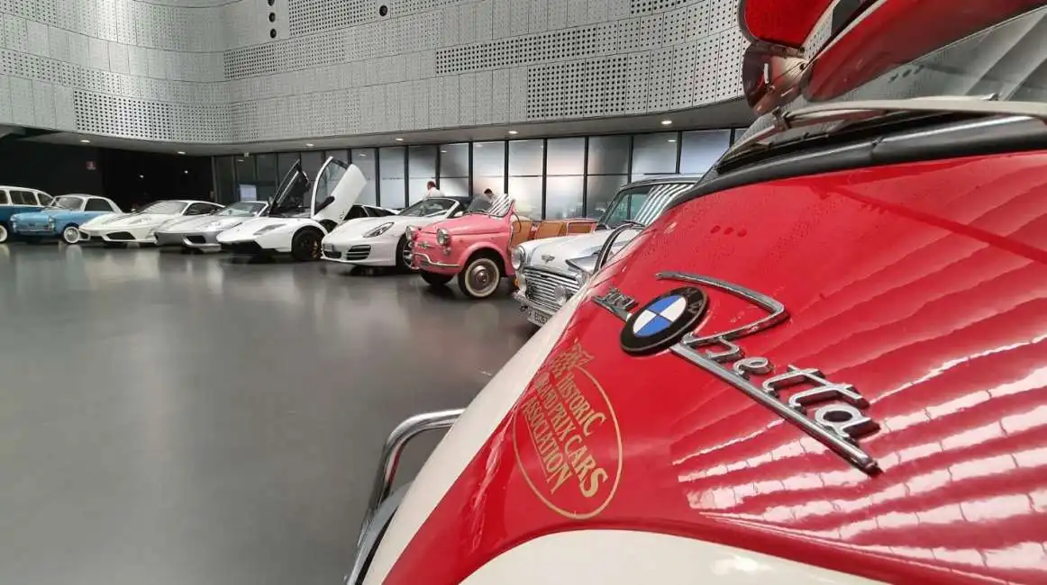 auto sequestrate in mostra al al mauto di torino-24