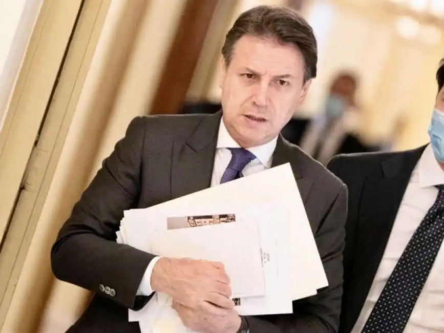 giuseppe conte dossier servizi