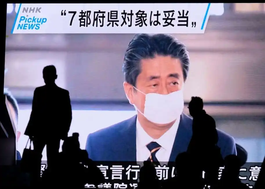 shinzo abe coronavirus giappone