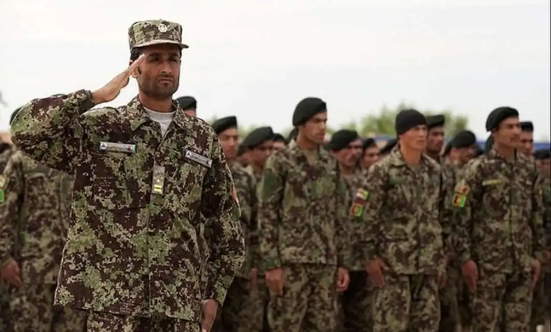 uniformi militari afghanistan 2