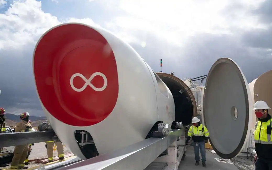 virgin hyperloop