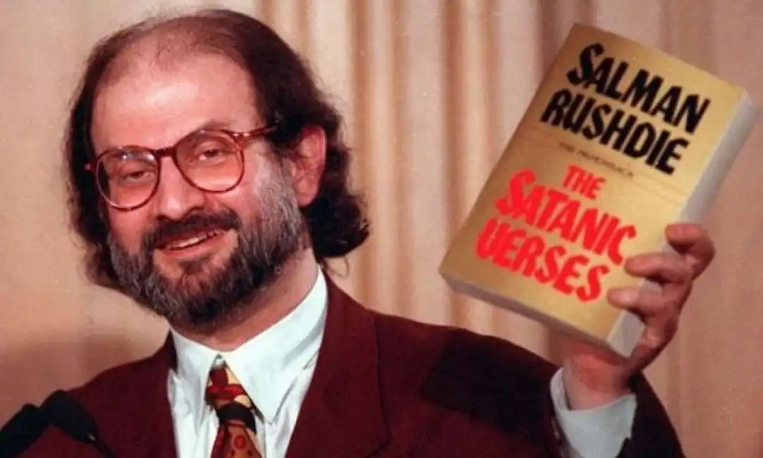 salman rushdie versi versetti satanici 