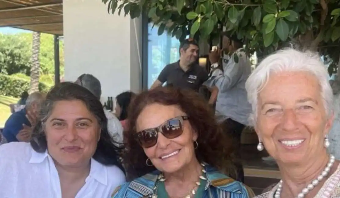 sharmeen obaid-chinoy - diane von furstenberg - christine lagarde