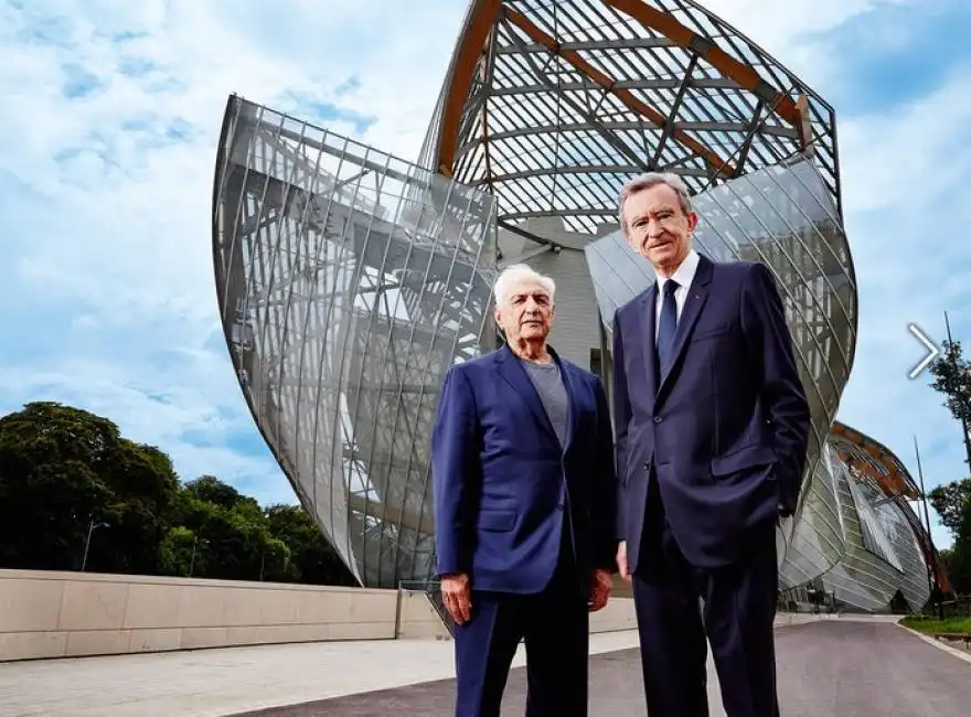 bernard arnault frank gehry fondazione luis vuitton