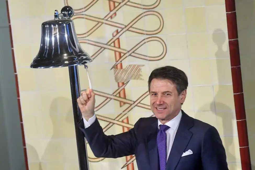 giuseppe conte piazza affari