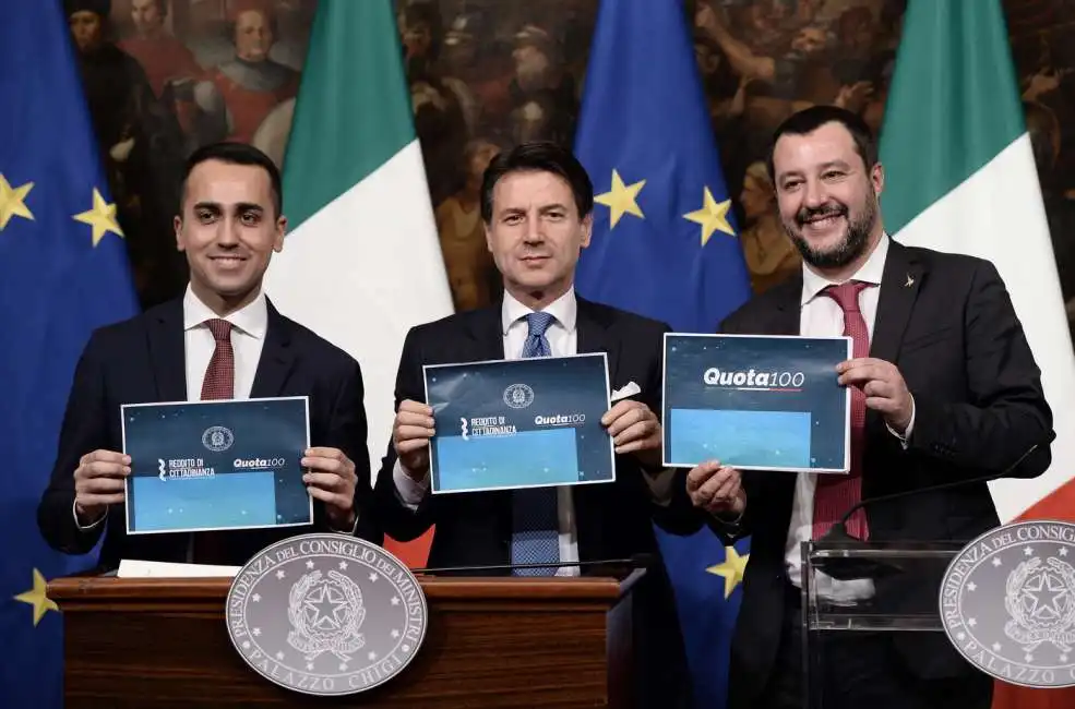 luigi di maio giuseppe conte matteo salvini quota 100 reddito cittadinanza