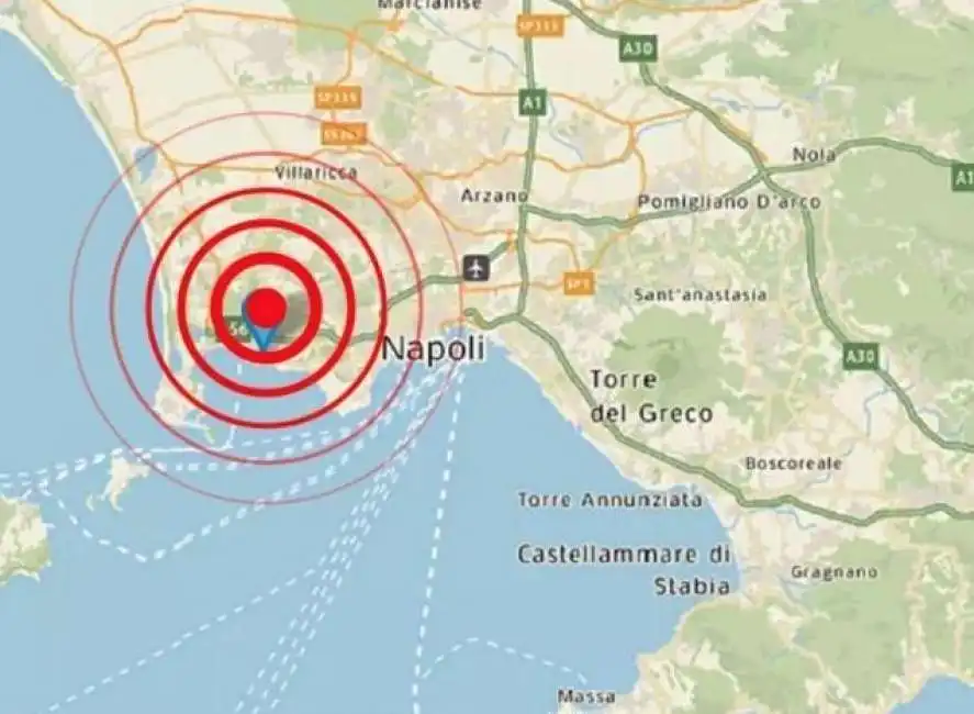 campi flegrei napoli scossa terremoto