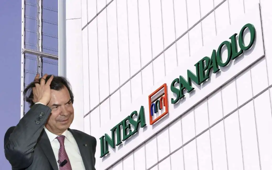 carlo messina intesa sanpaolo 