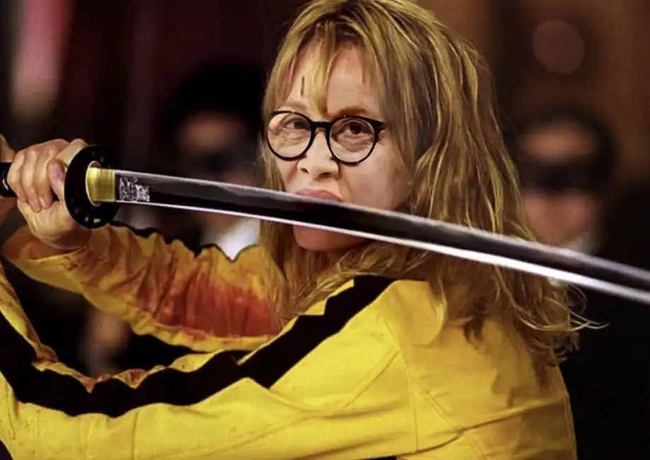 lucia annunziata in versione kill bill