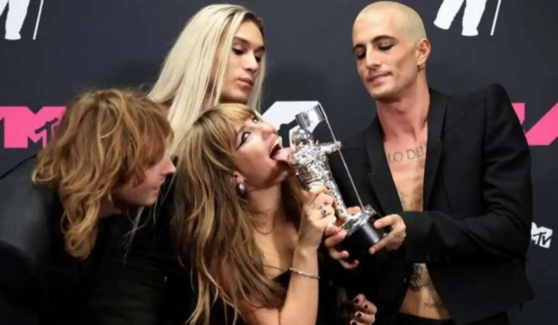 maneskin vincono agli mtv vma