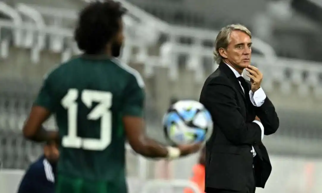 roberto mancini - arabia saudita costarica