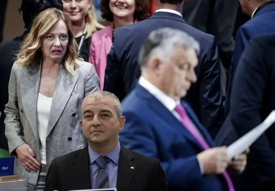 giorgia meloni viktor orban giovan battista fazzolari