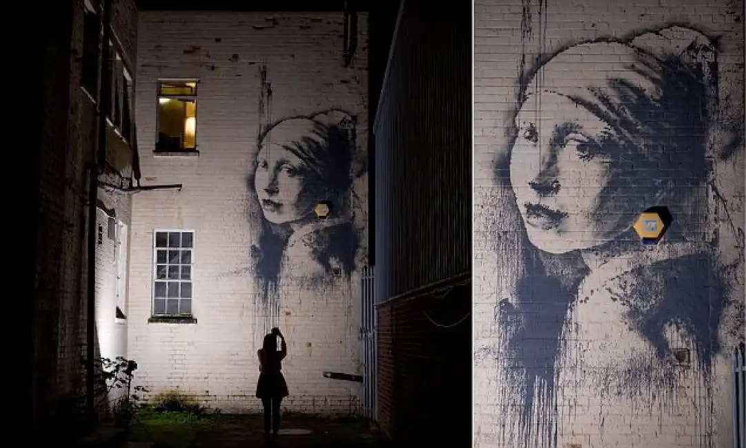 banksy ragazza orecchino di perla