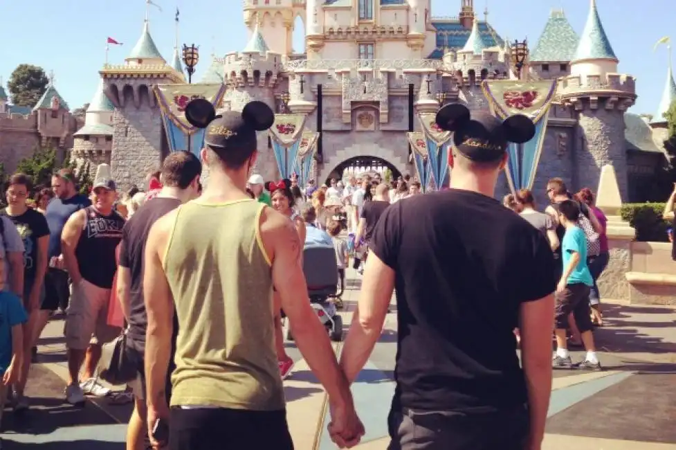 disneyworld gay days 