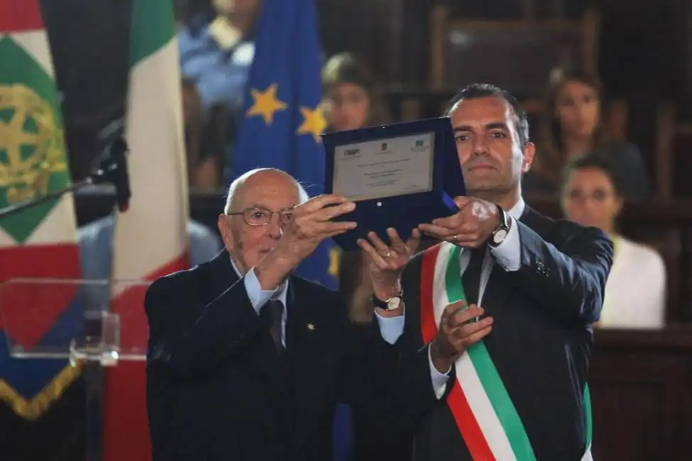 luigi de magistris con giorgio napolitano