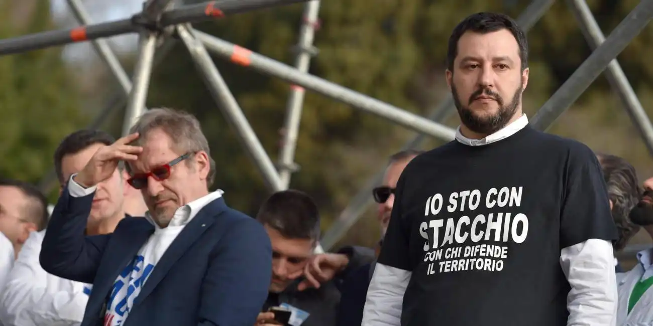 bobo maroni matteo salvini