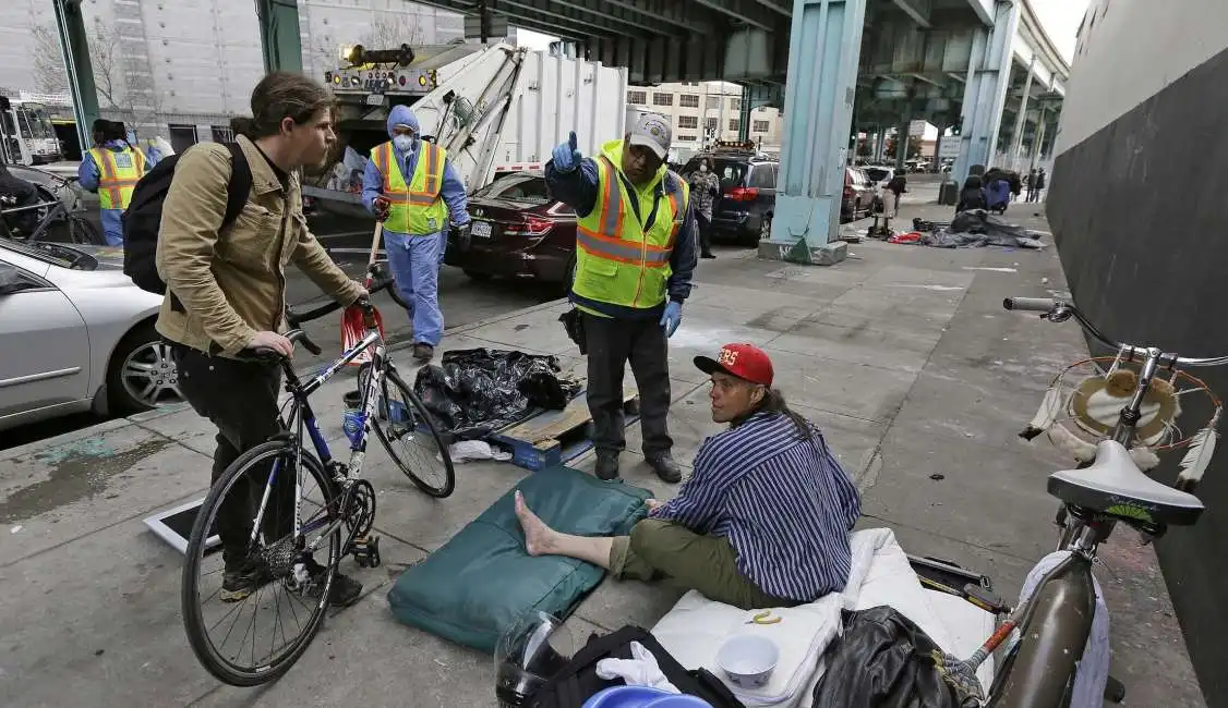 la poop patrol di san francisco 