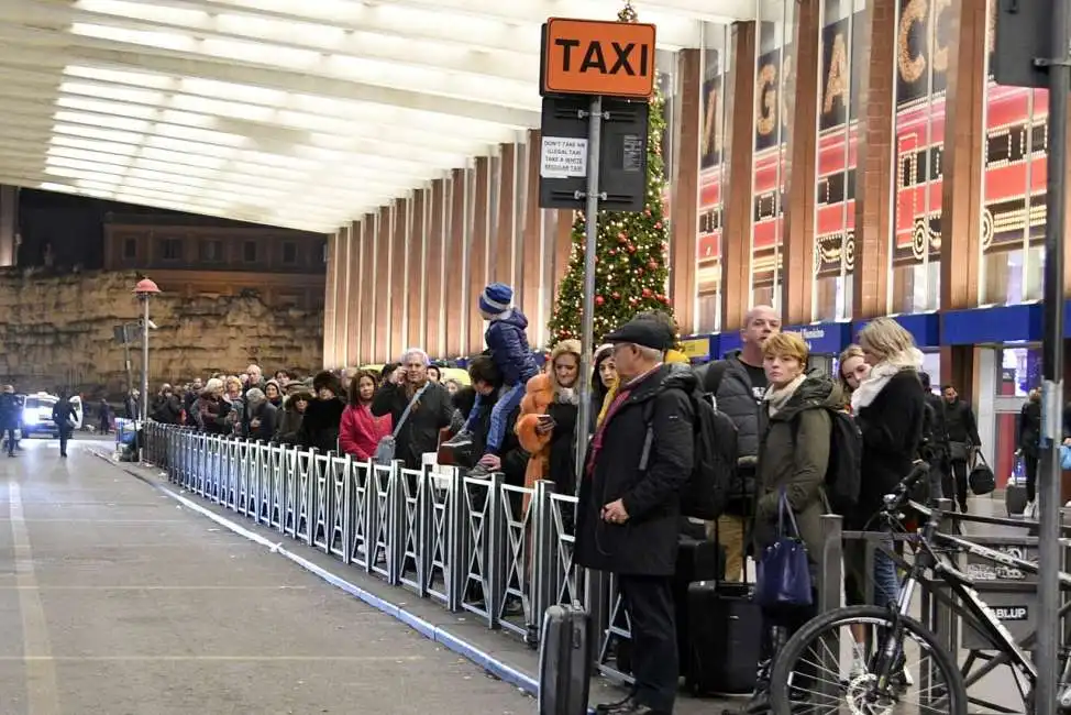 taxi roma termini