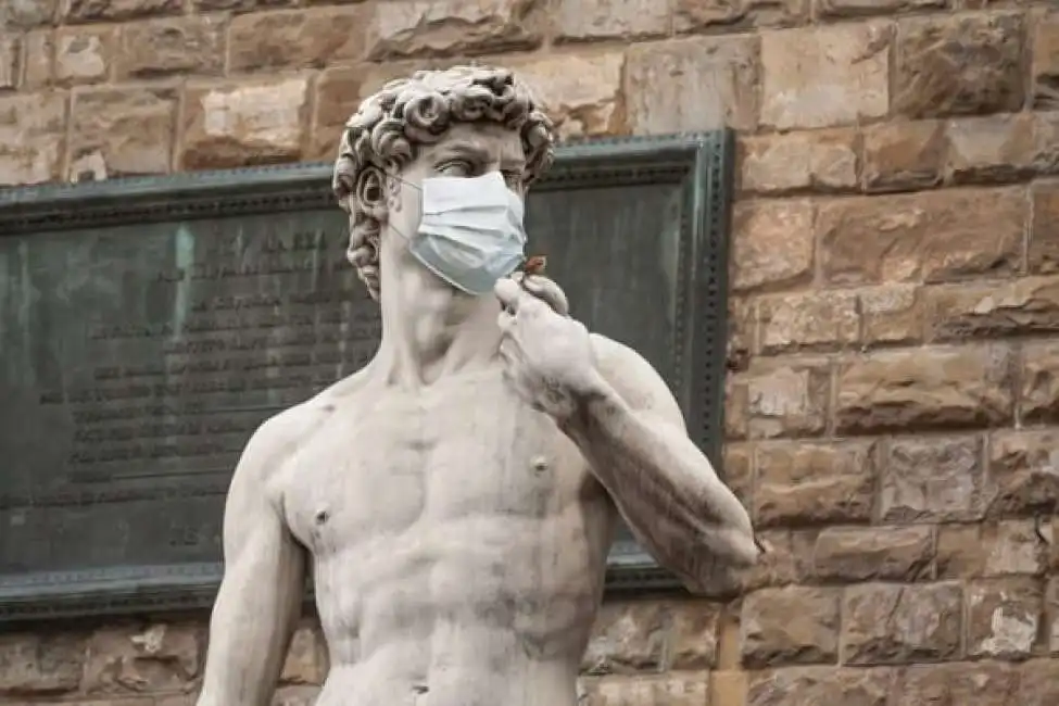 david michelangelo mascherina coronavirus firenze