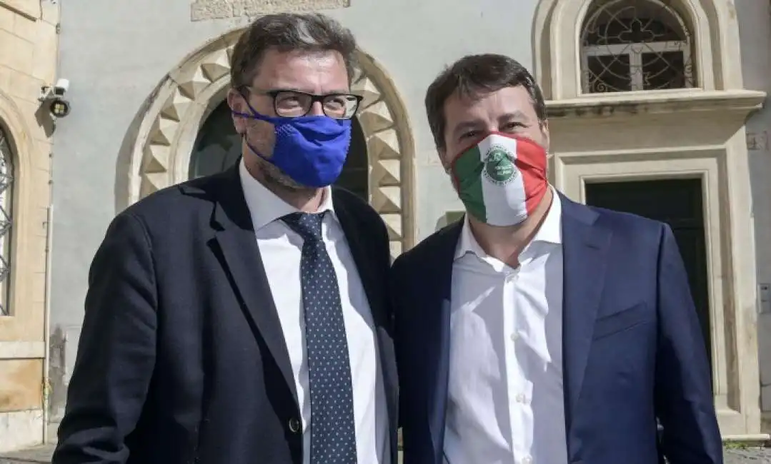 giancarlo giorgetti e matteo salvini 