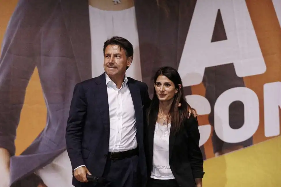 giuseppe conte virginia raggi