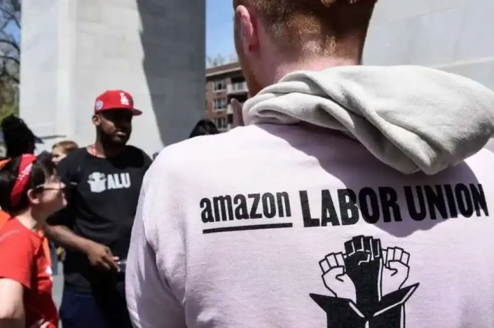 amazon labour union sindacato