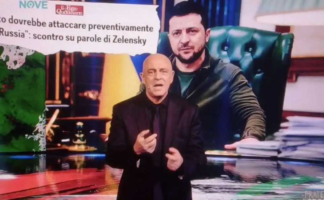 maurizio crozza volodymyr zelensky 