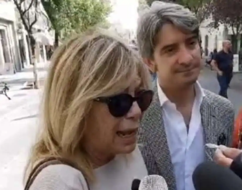 rita dalla chiesa a foggia con il candidato sindaco del centrodestra raffaele di mauro