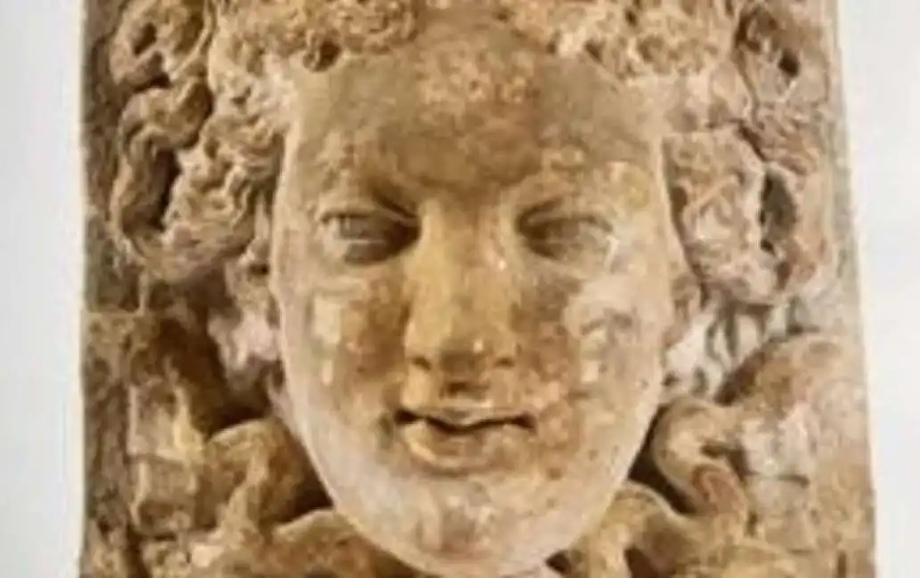 testa della medusa del giambologna