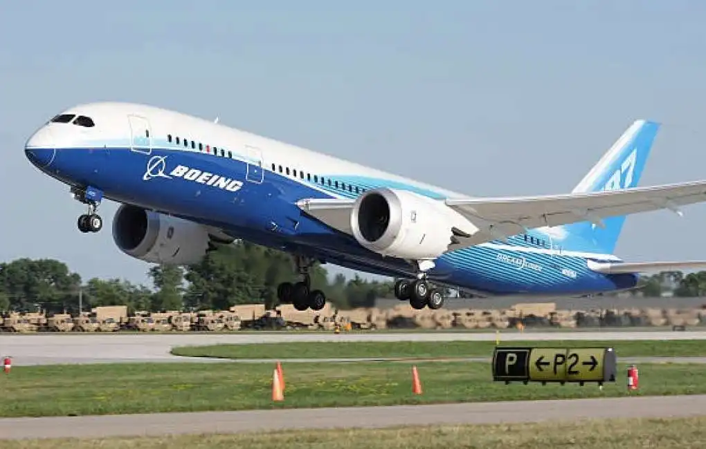 boeing 787 dreamliner 