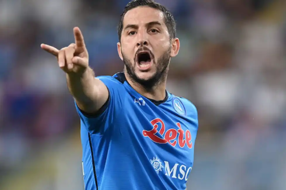 manolas