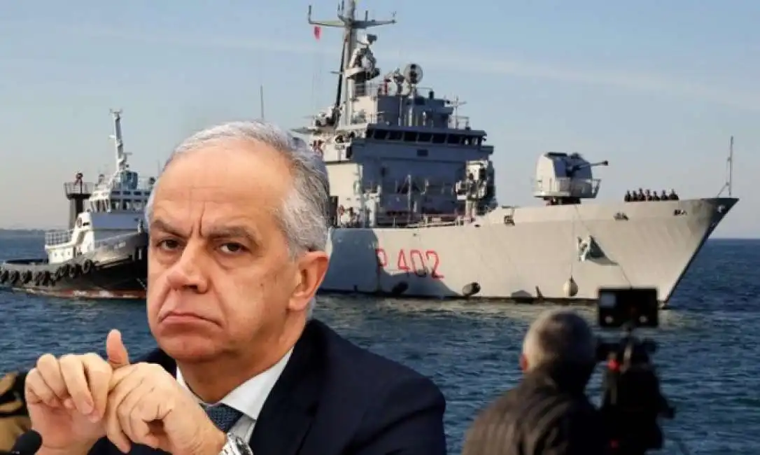 matteo piantedosi migranti albania nave marina militare