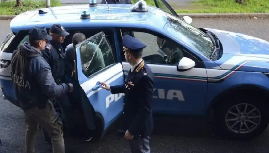 sospetto terrorista polizia