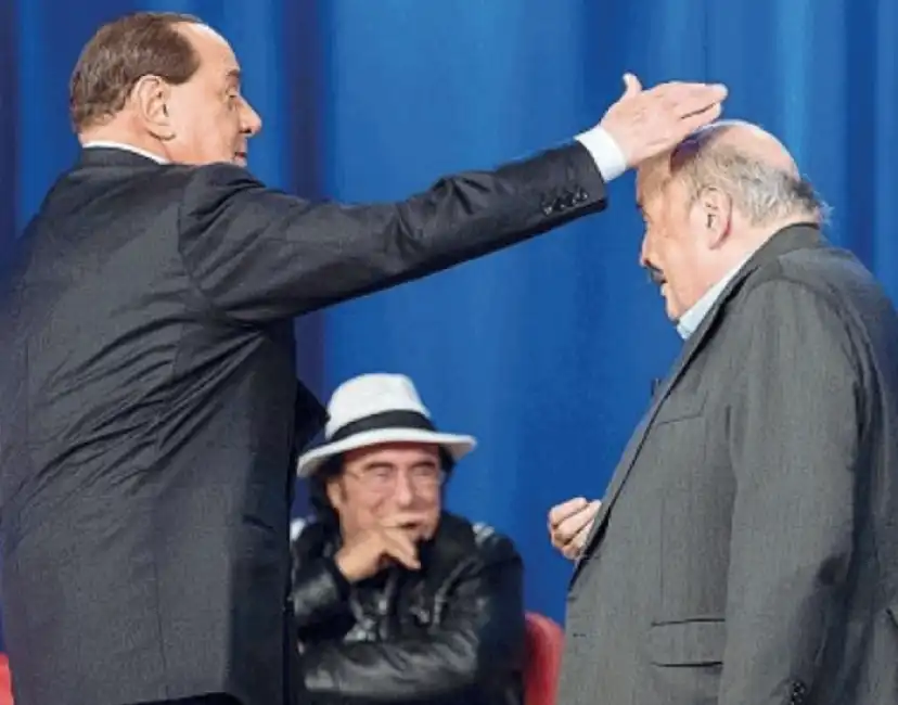 berlusconi costanzo