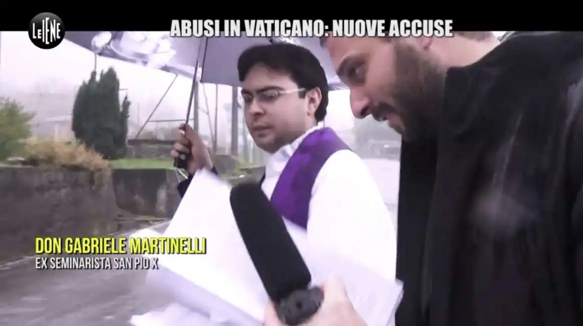 iene vaticano don gabriele martinelli  abusi