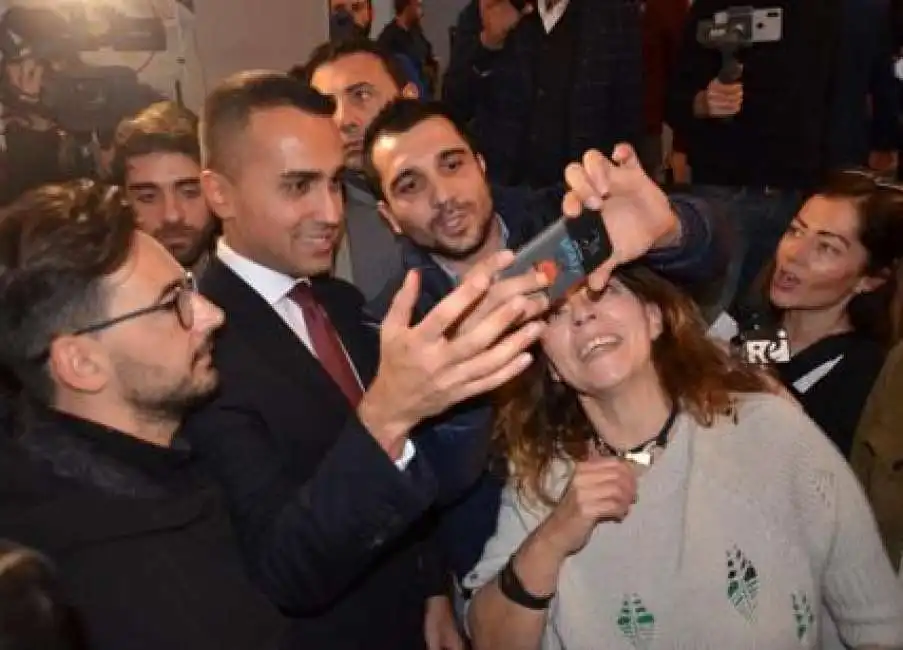 selfie con di maio