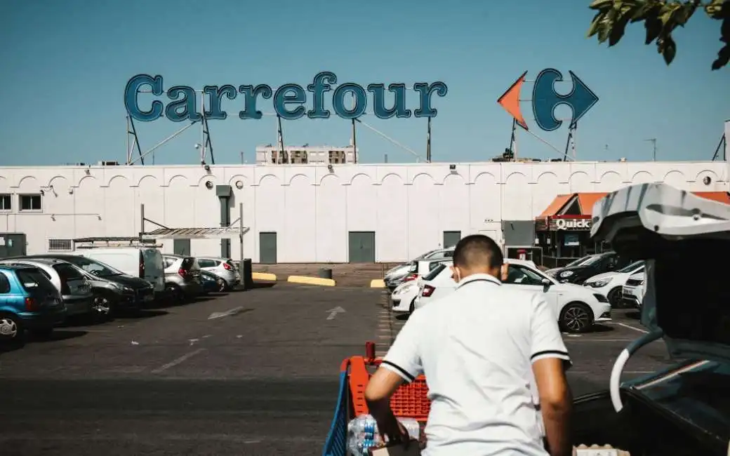 licenziamenti carrefour 3