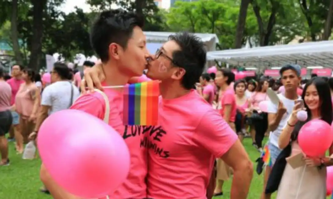 diritti gay singapore