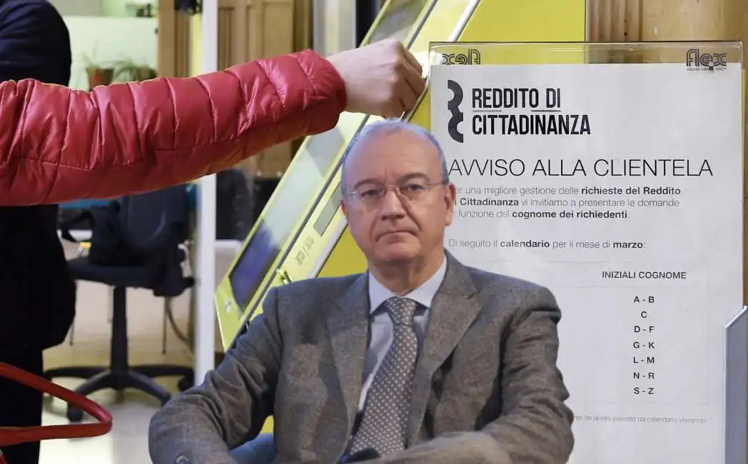 giuseppe valditara reddito di cittadinanza 