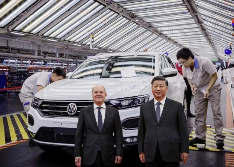 olaf scholz xi jinping volkswagen cina 