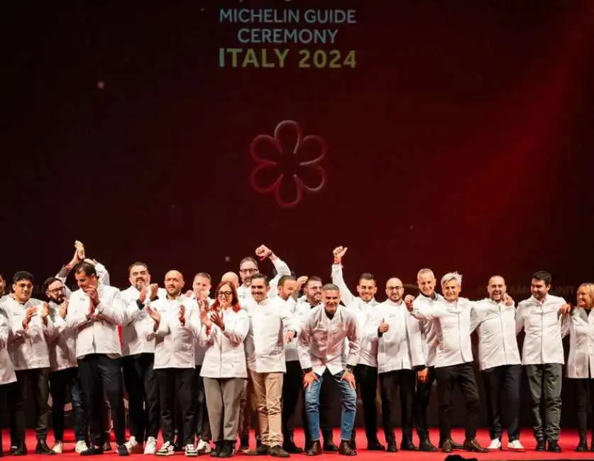 presentazione guida michelin italia 2024 