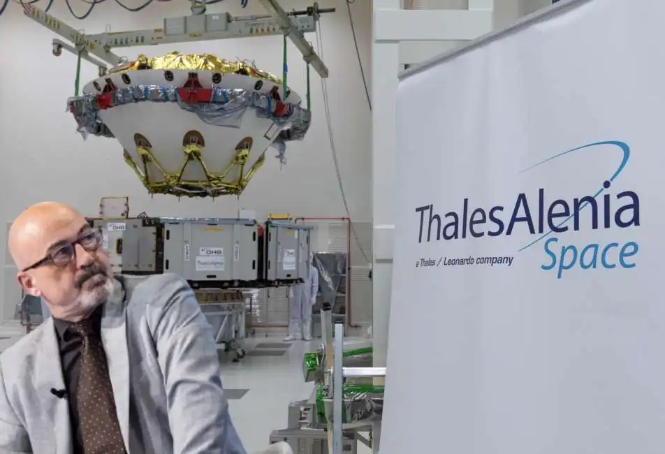 roberto cingolani thales alenia space 