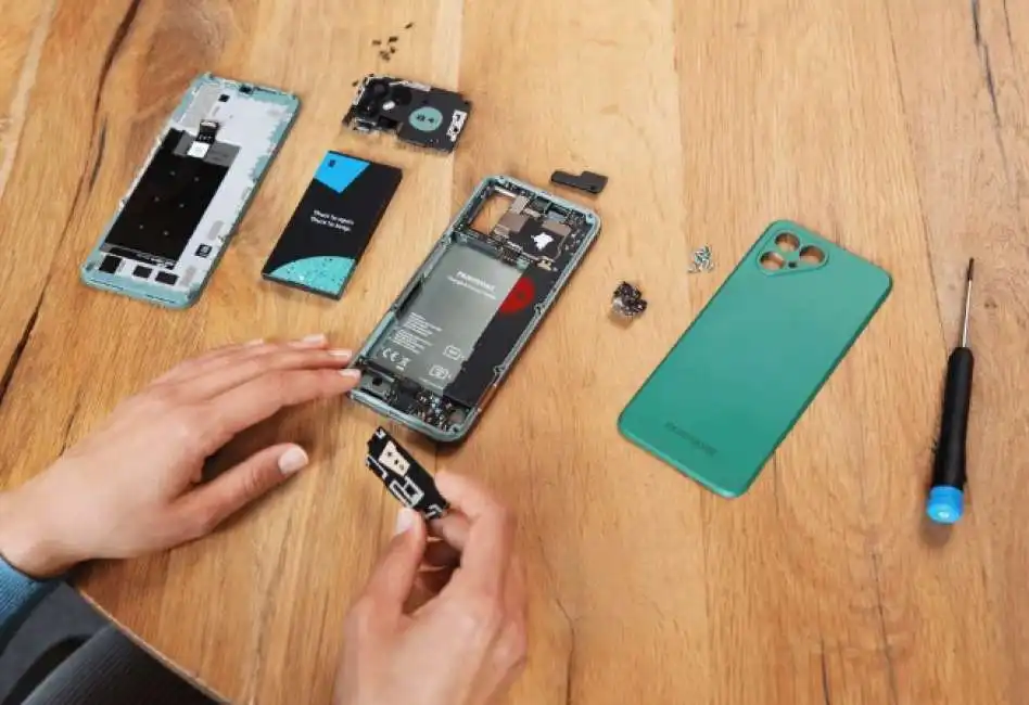 smartphone fairphone