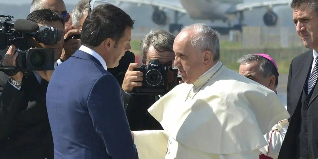 papa bergoglio renzi