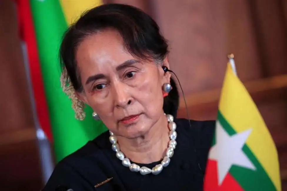 aung san suu kyi