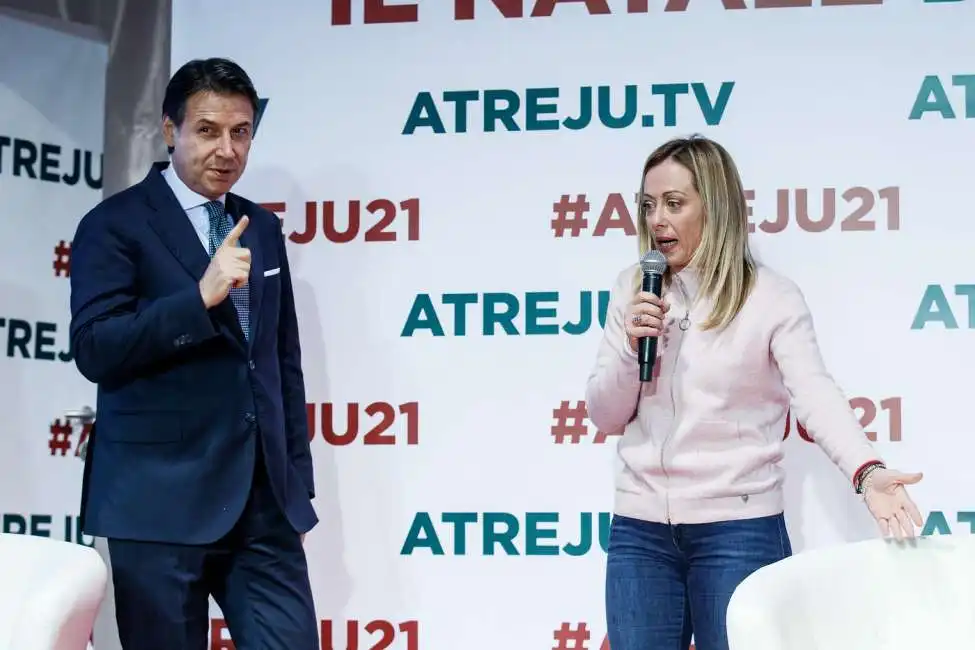 giuseppe conte giorgia meloni - atreju